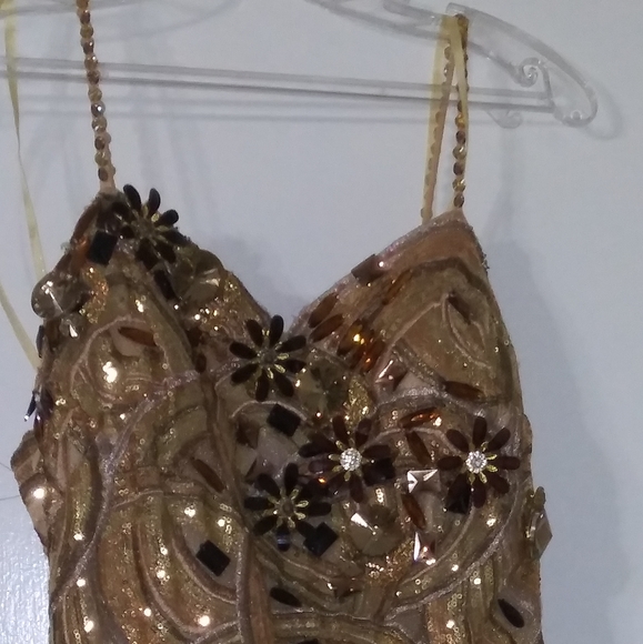 Dress - Picture 2 of 5